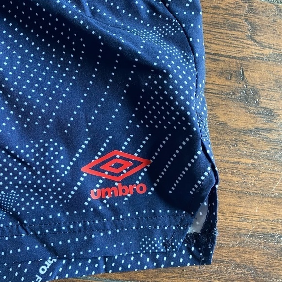 Umbro, Boys, Shorts, Navy, Size Small 6/7 NWT - Picture 13 of 14